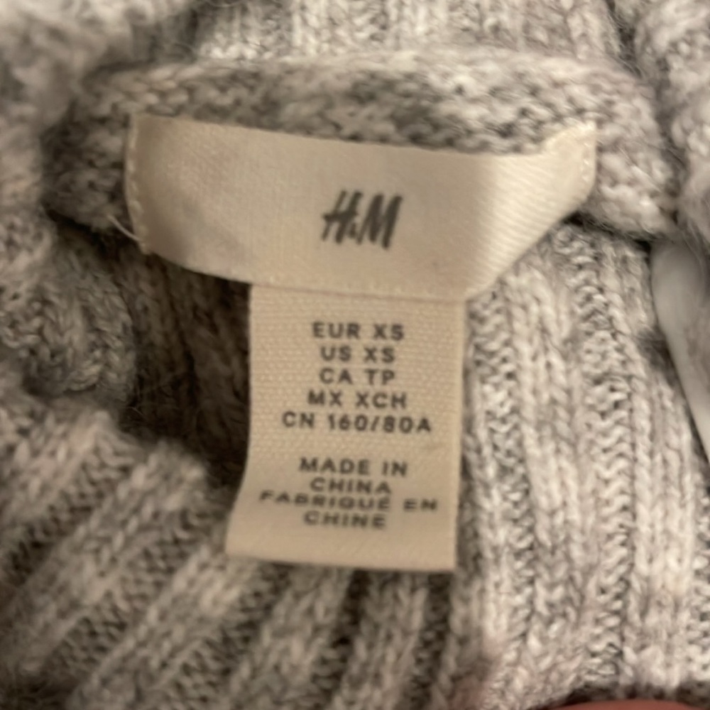 H&M Grey Sweater Dress - Worn Once - Picture 3 of 3